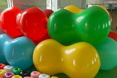 Pelota de playa inflable con rodillo